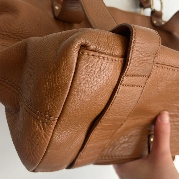 Michael Kors Large Pebbled Leather Carmel Camel Brown Shoulder Bag Hobo Satchel - Picture 5 of 15